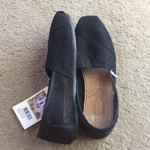 Black Lace Toms